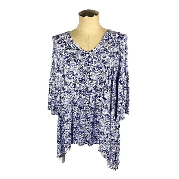 Gimmick Purple and White Floral Raw Hem V Neck Flowy Blouse SZ XS - Picture 2 of 8